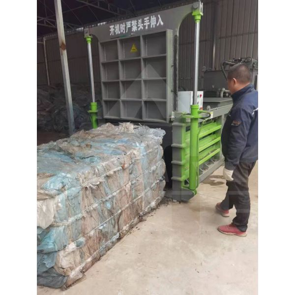 Automatic Hydraulic Waste Paper Baler Machine 60T-200T