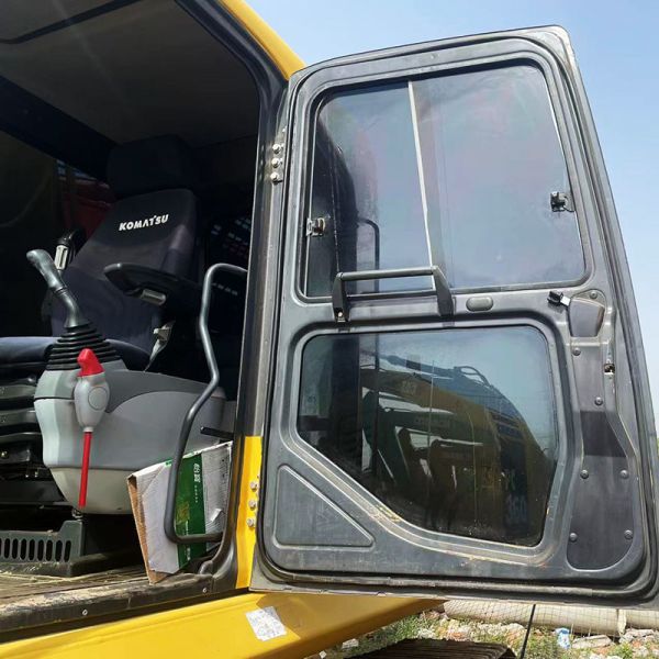 PC360-7 Used Komatsu Excavators 180kw Rated Power 1.6m3 Capacity Bucket