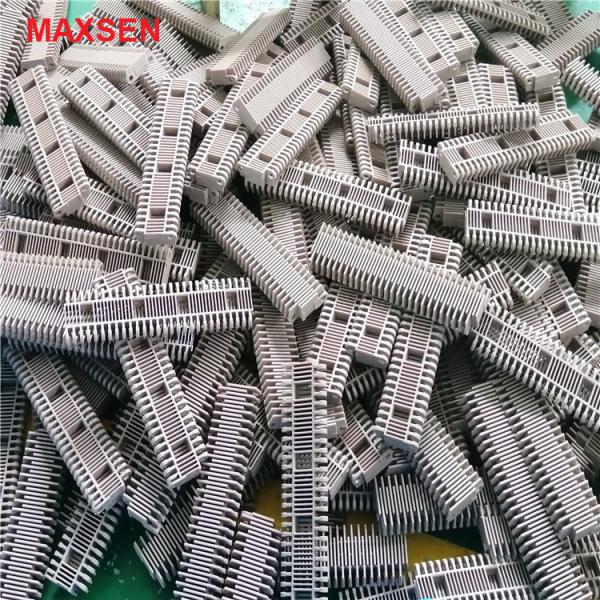                  BV Tire Industry Plastic Roller Top Modular Belt Flexible Universal Ball Conveyor Belt Manufacturer             