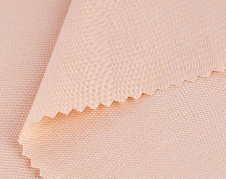 White Polyester Fabric Clothing Dacron Polyester Poplin 45 X 45 Yarn Count