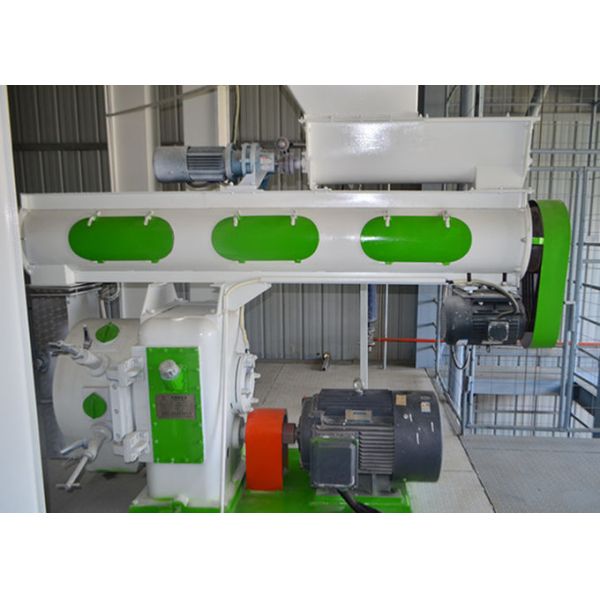 Ring Die Chicken Pig 1TPH 2TPH Livestock Feed Pellet Machine
