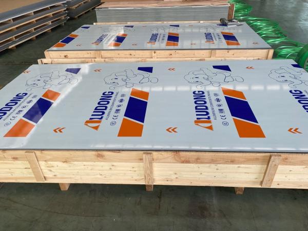 Enhance Your Building s Aesthetics with Brushed Aluminum Composite Panel Wide Range of Sizes Available
