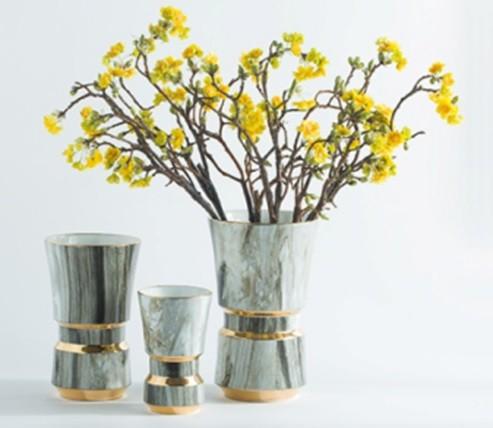 Elegant Hand Painted Flower Brass Decorative Porcelain Vase