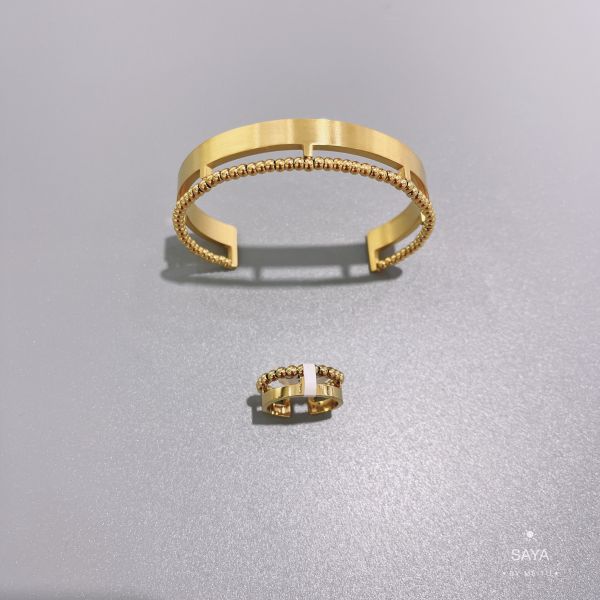 Exclusive designer double ring material stainless steel bracelet 18k gold bangle