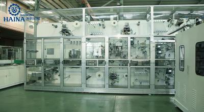CE HMI Touch Screen 0.6Mpa S M L XL Pulp SAP Adult Diaper Machine