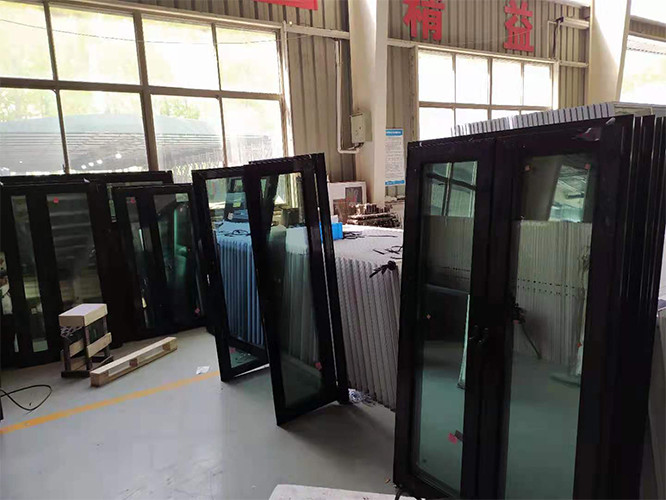Двойная подвижная внутренняя крыша окна дверь дерево смотреть UPVC
