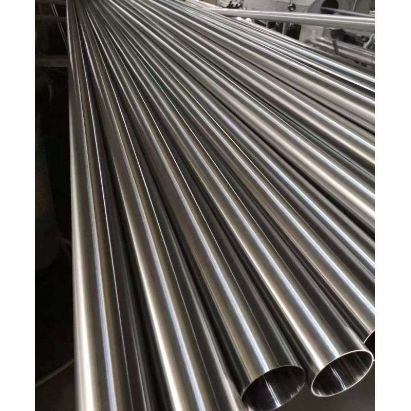 Sanitary cold-rolled tubes, BA tubes and mirror-finish tubes such as TP304, 304, TP316L, 310S, 2507 and 2205 are used in industries including environmental protection and biotechnology.