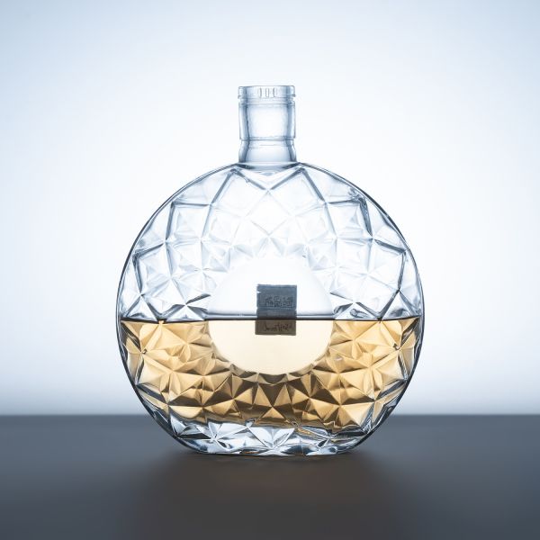 Super Flint Material High Transparent XO Glass Bottle with Wooden Cap and Cork Seal