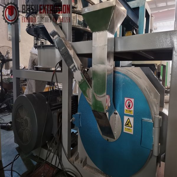BEISU Factory SMF-500/600/800 PVC pulverizer machine for pipe/profile/film/paper/board