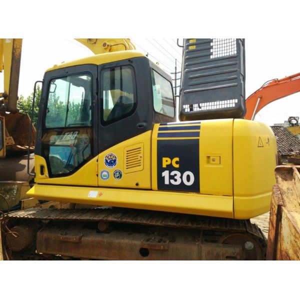 Used KOMATSU PC130-7 Excavator /Komatsu PC200-5 PC200-6 PC220-6 Crawler Excavator