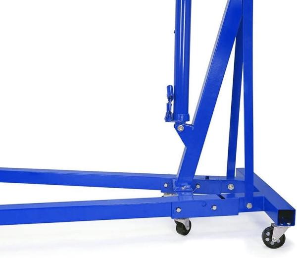 The wheels of the crane have a maximum weight capacity of 1000 lbs ensuring smooth and stable movement of heavy loads