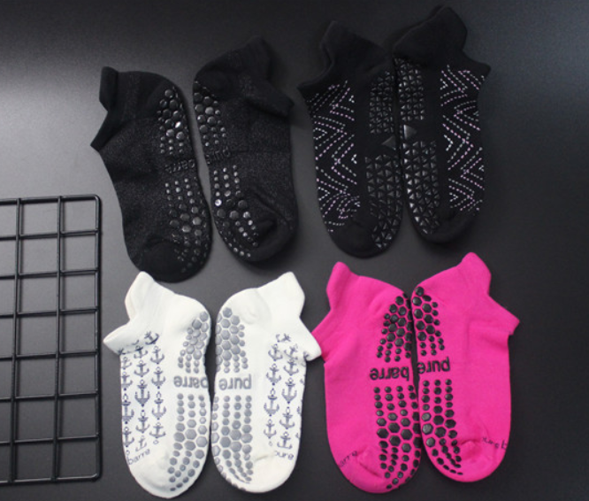 Embroidery Logo Non Slip Yoga Grip Socks Environmental PVC Gel Printing