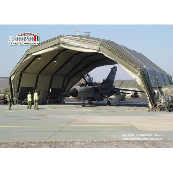 На открытом воздухе изогнутый алюминием шатер крыши ТФС для войск и ангара, алюминиевого шатра структуры