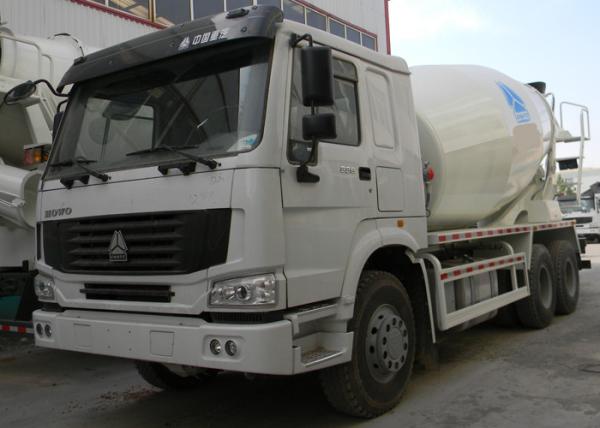 SINOTRUK HOWO Concrete Mixer Truck 12CBM 336HP 6X4 LHD ZZ5257GJBN4048W