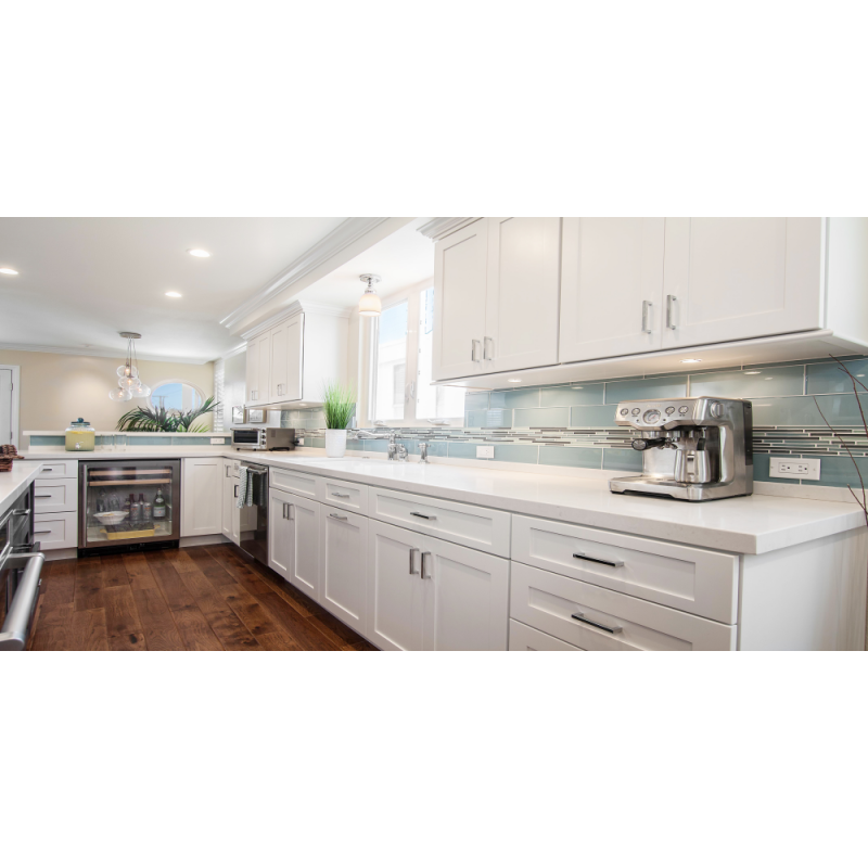 Custom Shaker Door Modular Kitchen Cabinets Modern Furniture Design with Veneer Finish