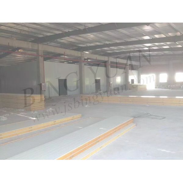 High Quality China Manufacturer Wholesale Price PU or Polyurethane rigid insulation board ,cold room panels,cold storage board