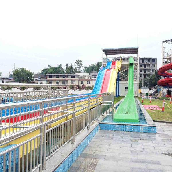 Corrediça de água feita sob encomenda do artigo geral do parque da água, corrediça de água plástica adulta de alta velocidade para o parque da água