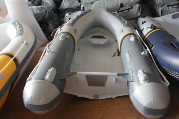 Small Size 350cm Aluminum Rib Boat Durable Impermeable With Front Locker