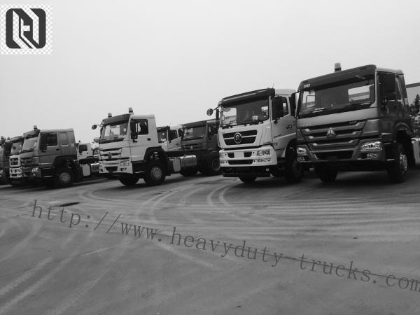 336hp Red Left Hand Drive Dump Truck 6x4 Sinotruk Howo7 Brand URO II Emission
