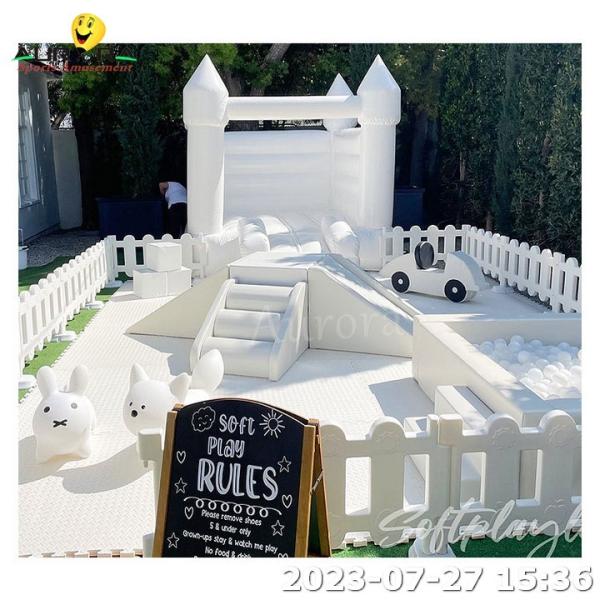 Indoor Playground Inflatable Soft Play Equipment with Bounce House and Ball Pit