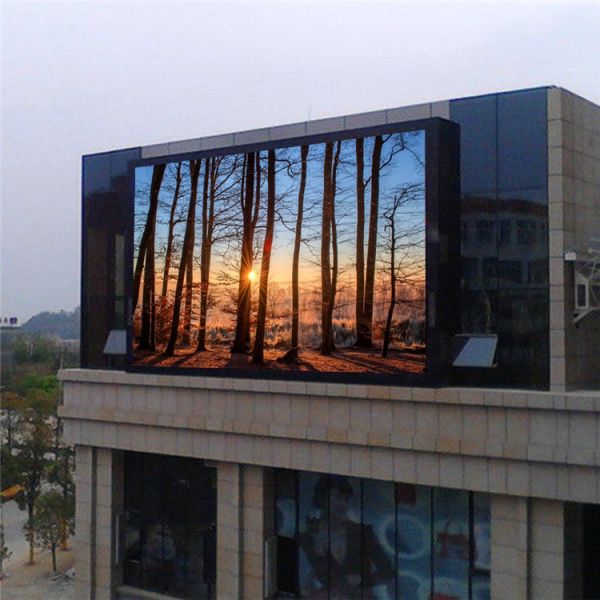 Доска на открытом воздухе рекламы P6