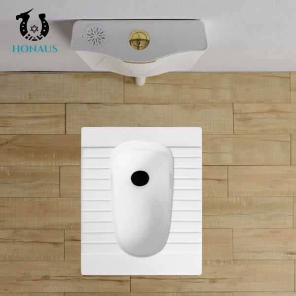 Front / Back Flush S Bend White Squatting Pan Wc Squat Bowl Toilet 555*440*190mm