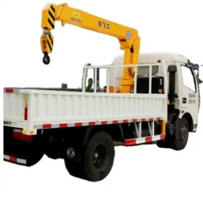 SINOTRUK HOWO 6 ton 4x2 Euro2 Emission Mini Truck Mounted Crane Small Lorry Truck With Folding Boom Arm Crane