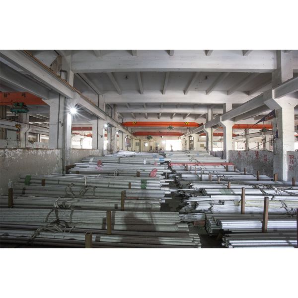 Tube 100MM 200MM de l'acier inoxydable 316l du tuyau sanitaire SUS310 309 d'acier inoxydable d'AISI