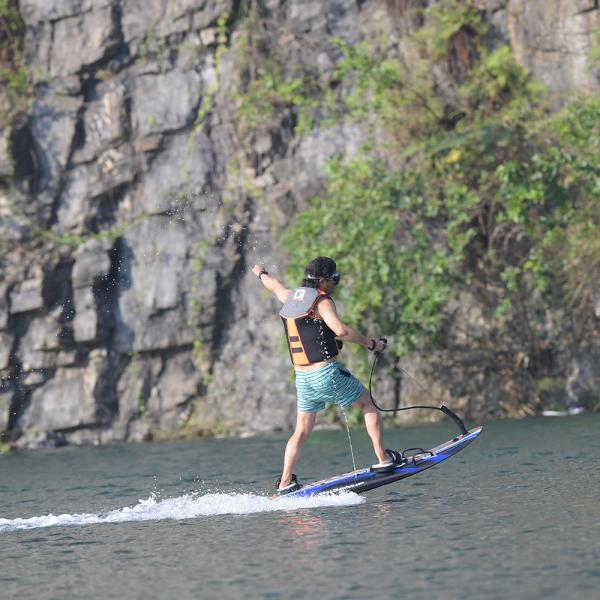 OEM Customizado Fibra de Carbono Jetsurfs Cordless Electric Motorized Surfboards para Unisex