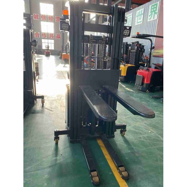 Heavy Duty 1500kg 2000kg Full Electric Pallet Stacker Battery Powered Forklift with 1500mm Lift Height and CE Certified for Small Warehouse Use