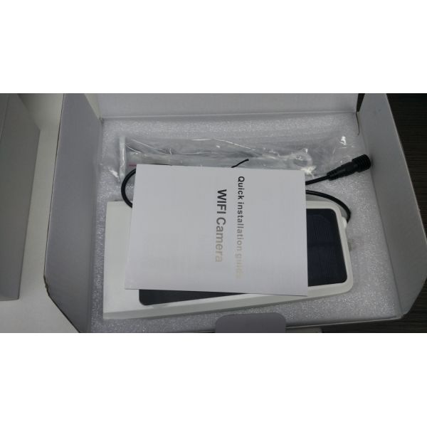 Solar Energy Camera 1080P 2 Mega Pixels Built-in 7650 Mah Polymer Lithium Battery Wireless Camera