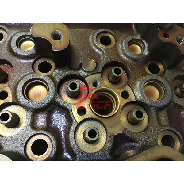 6HK1 Direct Injecton Cylinder Head 8 - 94392451 - 0 Excavator Spare Parts