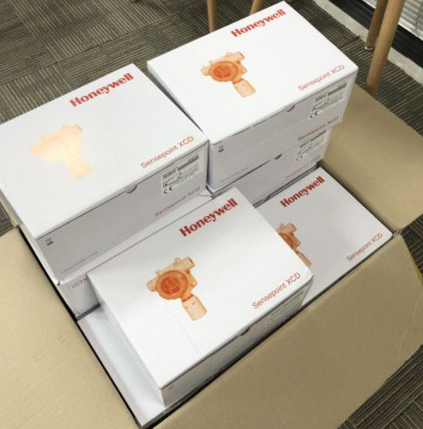 Новый детектор горючих токсичных газов и кислорода Honeywell Sensepoint XCD SPXCDASMFX по хорошей цене