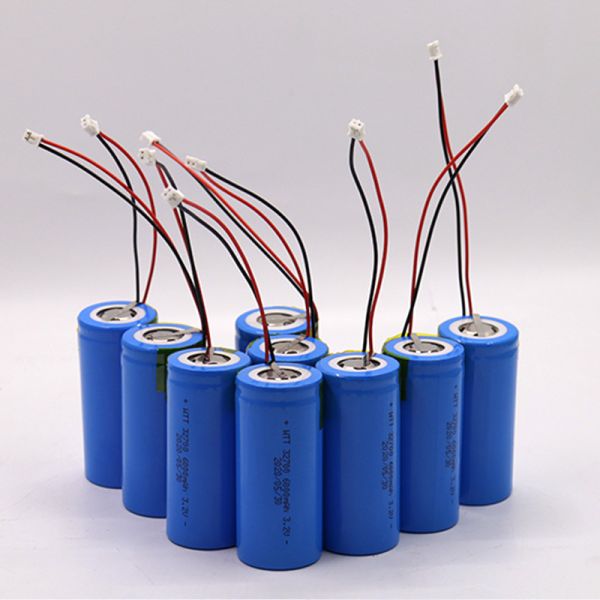 Long Cycle Life 32700 3.2 V 6000mah Lifepo4 Battery 6AH Lifepo4 Ev Battery