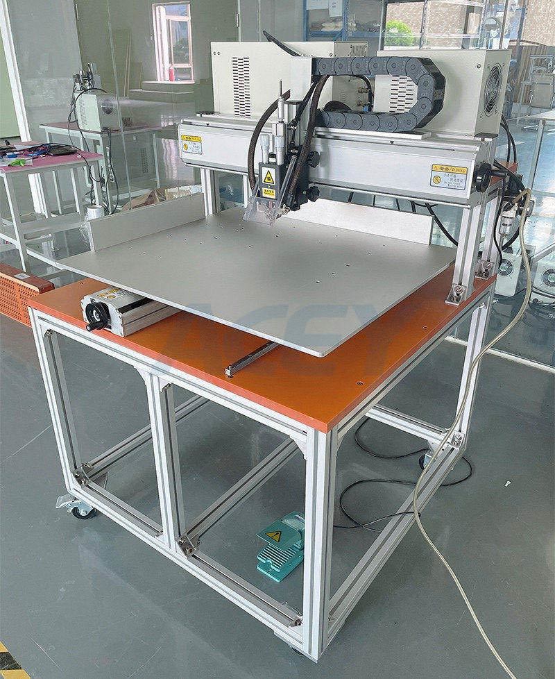 Customized 8000A Manual Gantry Spot Welding Machine For Electric Vehicle Battery Packs