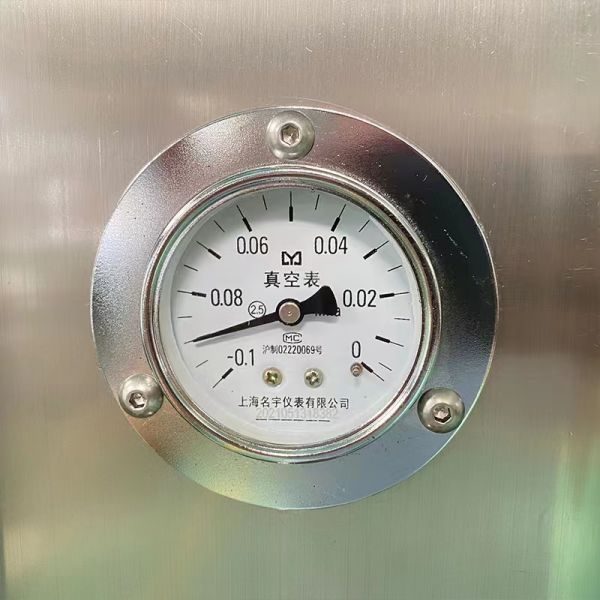 Máquina automática de cubrimiento de tarros de vidrio con tornillo, máquina de sellador de botellas de vidrio con vacío