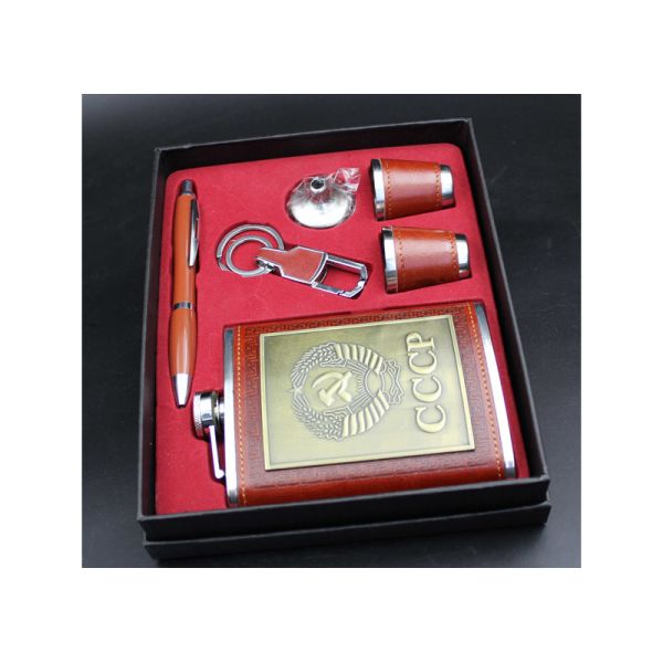 Pocket Liquor Bottle Gift Box Set  , 8 Oz Ccp Alcohol Hip Flask Western Style