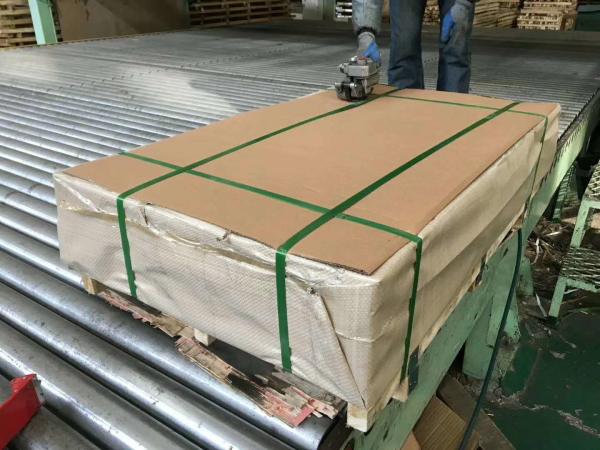 O tipo 441 lustrou propriedades materiais da chapa metálica 1,4509 de aço inoxidável