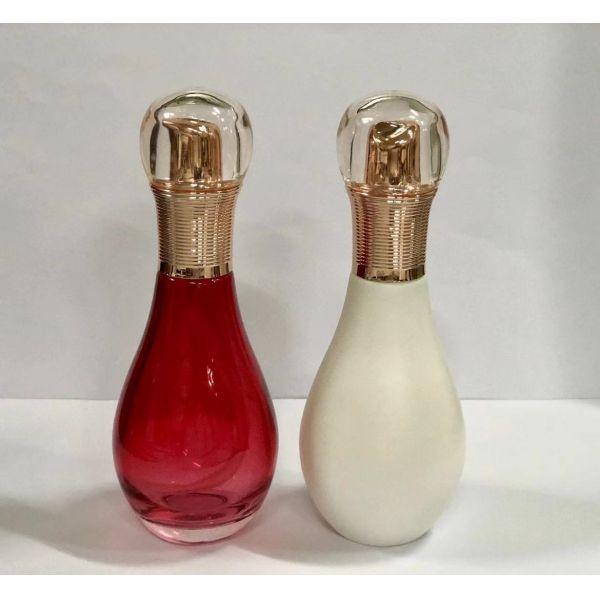 La pompe cosmétique en verre en forme de cuvette de bouteilles met l'OEM en bouteille de bouteilles de lotion