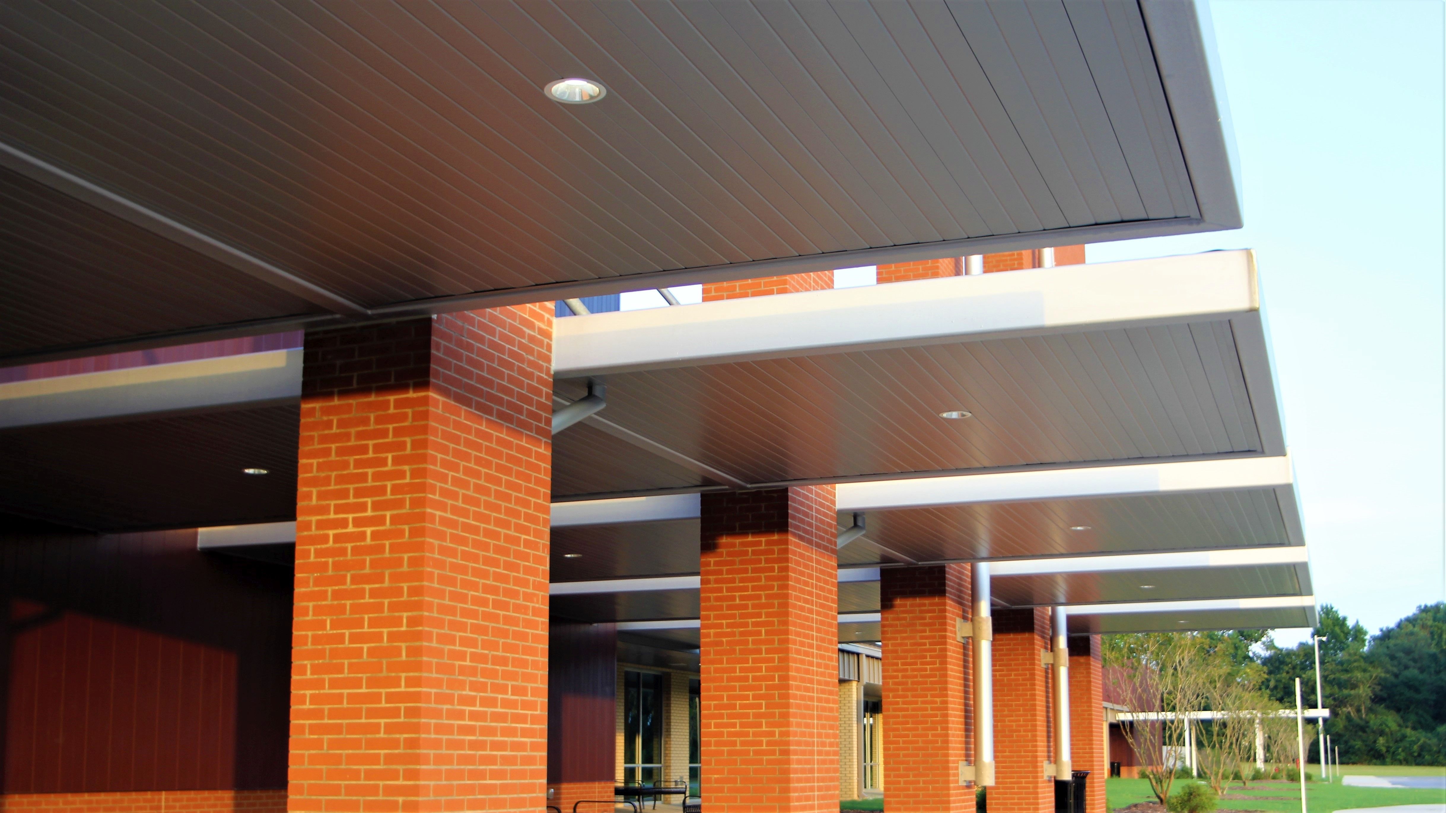 крен панели крыши Soffit 1.2mm полный формируя замок зажима металла машины вставая на сторону