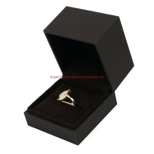 Boîtes de bijoux en papier carré de luxe Boîtes d'emballage en carton Boîte à bague d'anniversaire