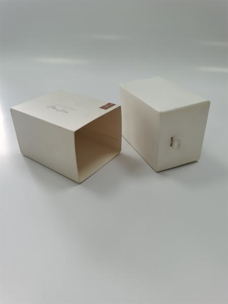 OEM Foldable Magnetic Gift Box / Corrugated Boxes Compostable Embossing