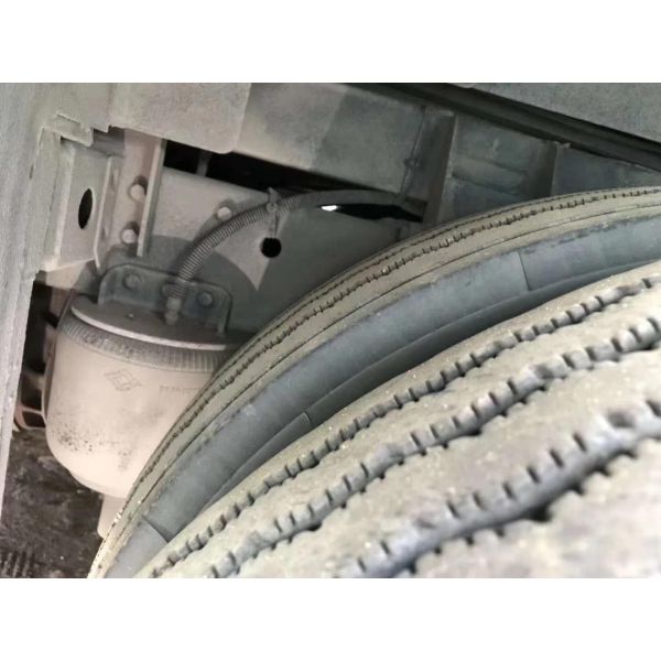 Автобусы Yutong мест 2016 год 50 подержанные тренируют автобус на евро III двигателя Yuchai шасси продаж стальное