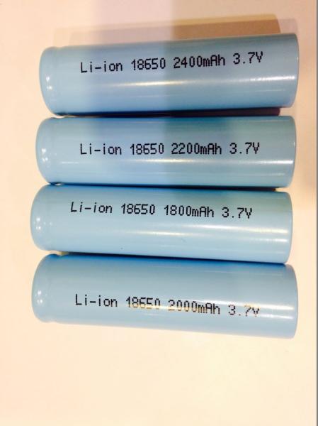 Batterie d'ion de lithium rechargeable à hautes températures