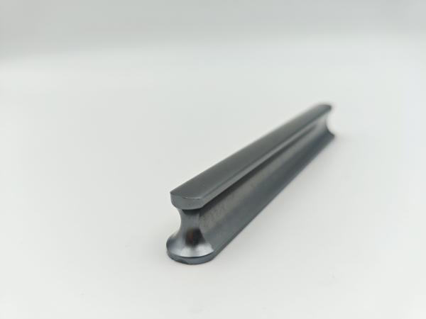Modern Gold Cabinet Pulls , Silver Aluminium Kitchen Cabinet Hardware Set