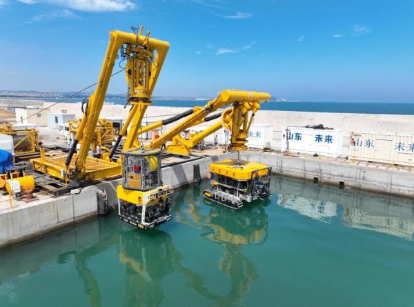 VYL200 1500m Cable Maintenance ROV with 2* 7 Axis Hydraulic Manipulator