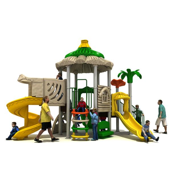 Le message publicitaire d'équipement de parc d'attractions glisse le terrain de jeu extérieur des enfants