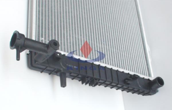 2004 hyundai tucson radiator , auto parts radiators 16 / 22 / 26 mm