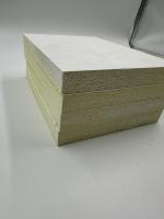 25 mm plafond en fibre de verre Panneaux acoustiques montés Nuage suspendu en feutre Baffles d'absorption du son