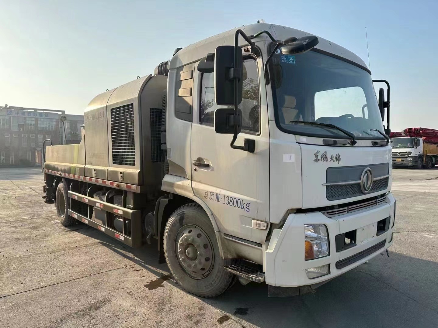 Zoomlion 10022/10026 Модели 2021/2022 Национальный IIII Выброс Подержанный автомобиль Монтированный насос